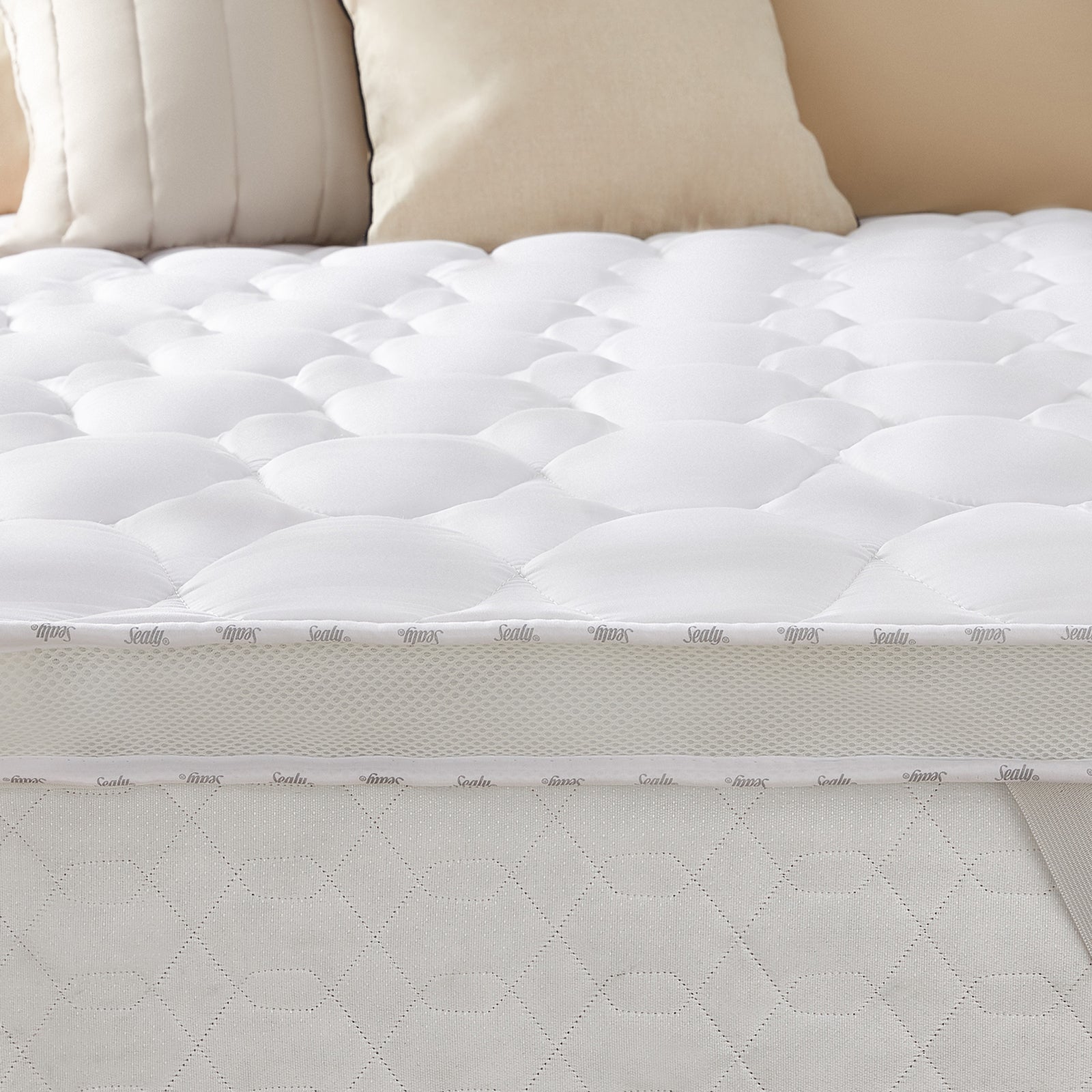 Sealy Deeply Full Mattress Topper