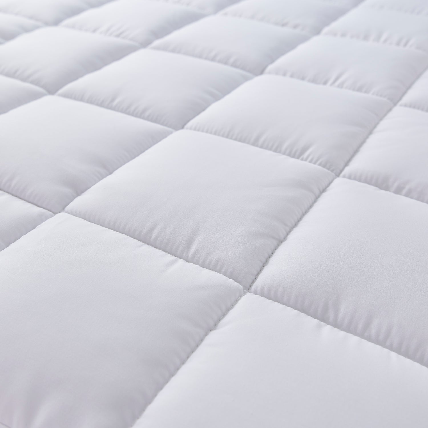 Sealy Anti-Allergy Mattress Topper